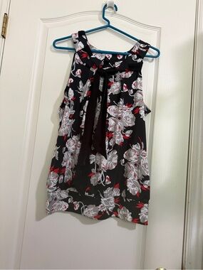 Sharagano Black Floral Tie-Neck Blouse with Red Accents